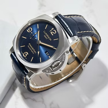 Panerai Luminor GMT 44mm