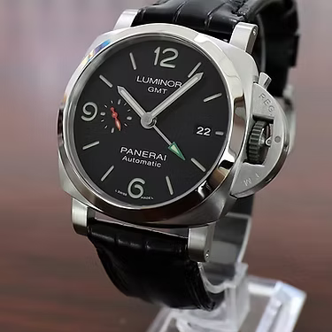 Panerai Luminor GMT 44mm