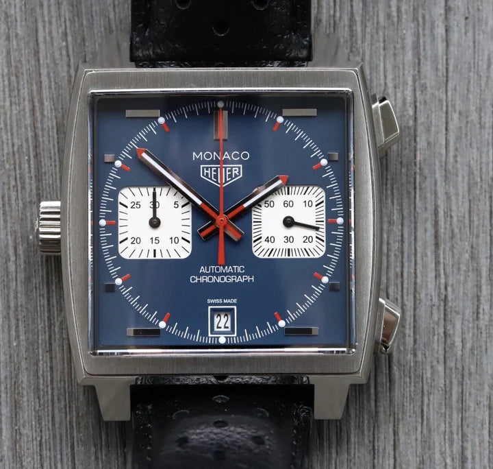 T A G Heuer Monaco 39mm