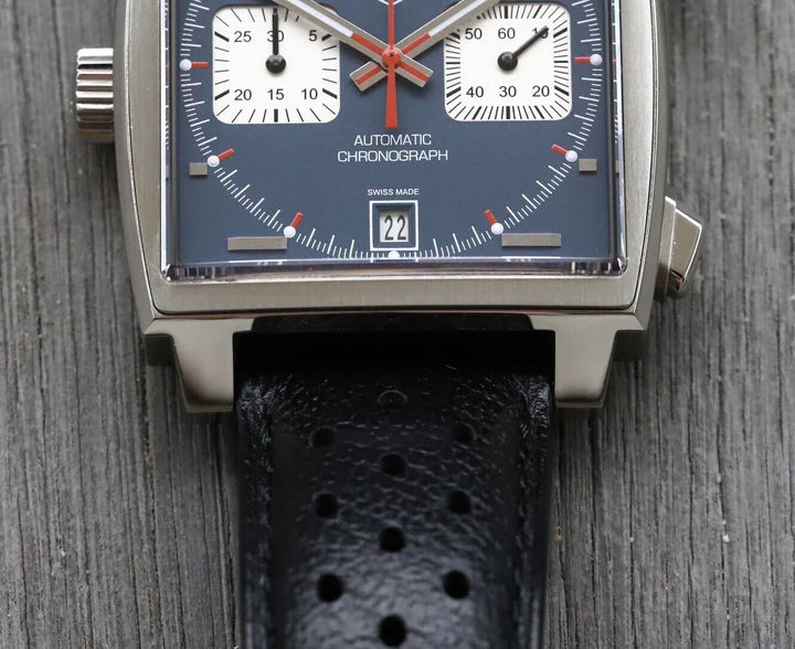 T A G Heuer Monaco 39mm