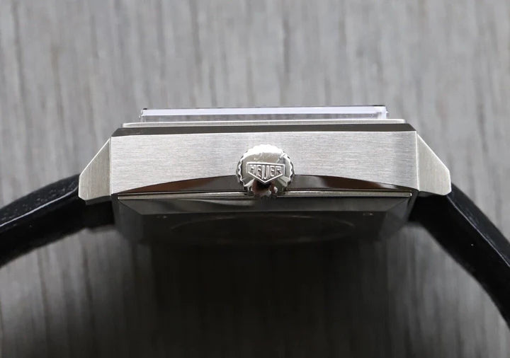 T A G Heuer Monaco 39mm