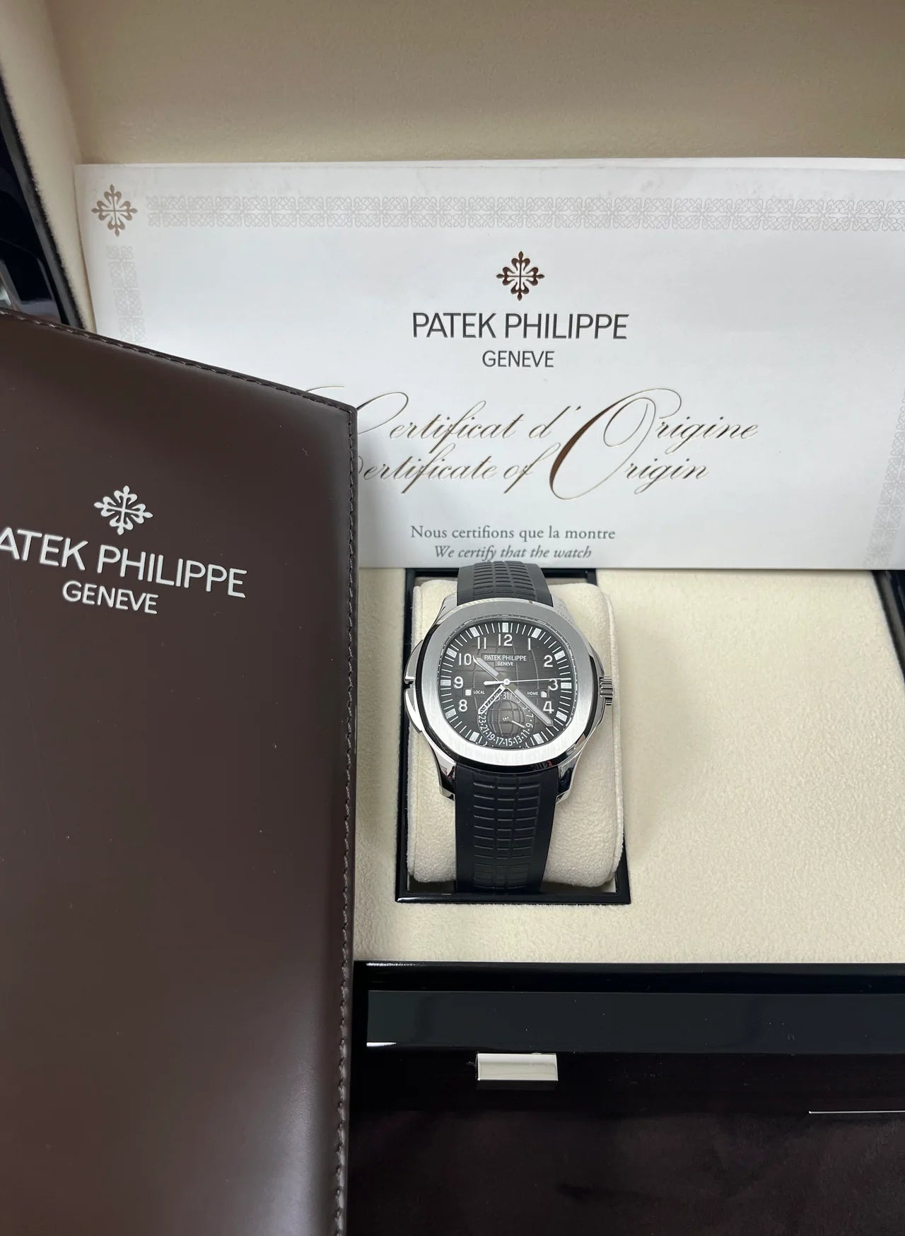 Patek Aquanaut nero