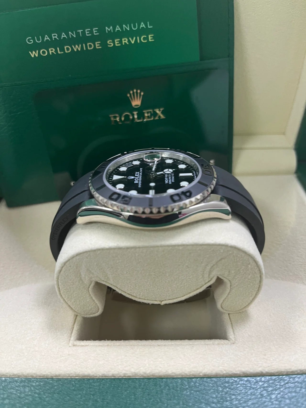 Yacht-Master 42 - Black Dial - Oysterflex Strap