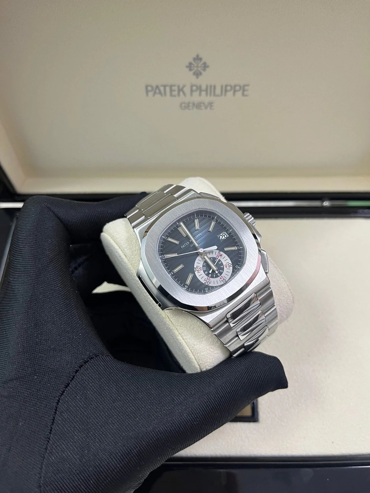 Patek Philippe Nautillus
