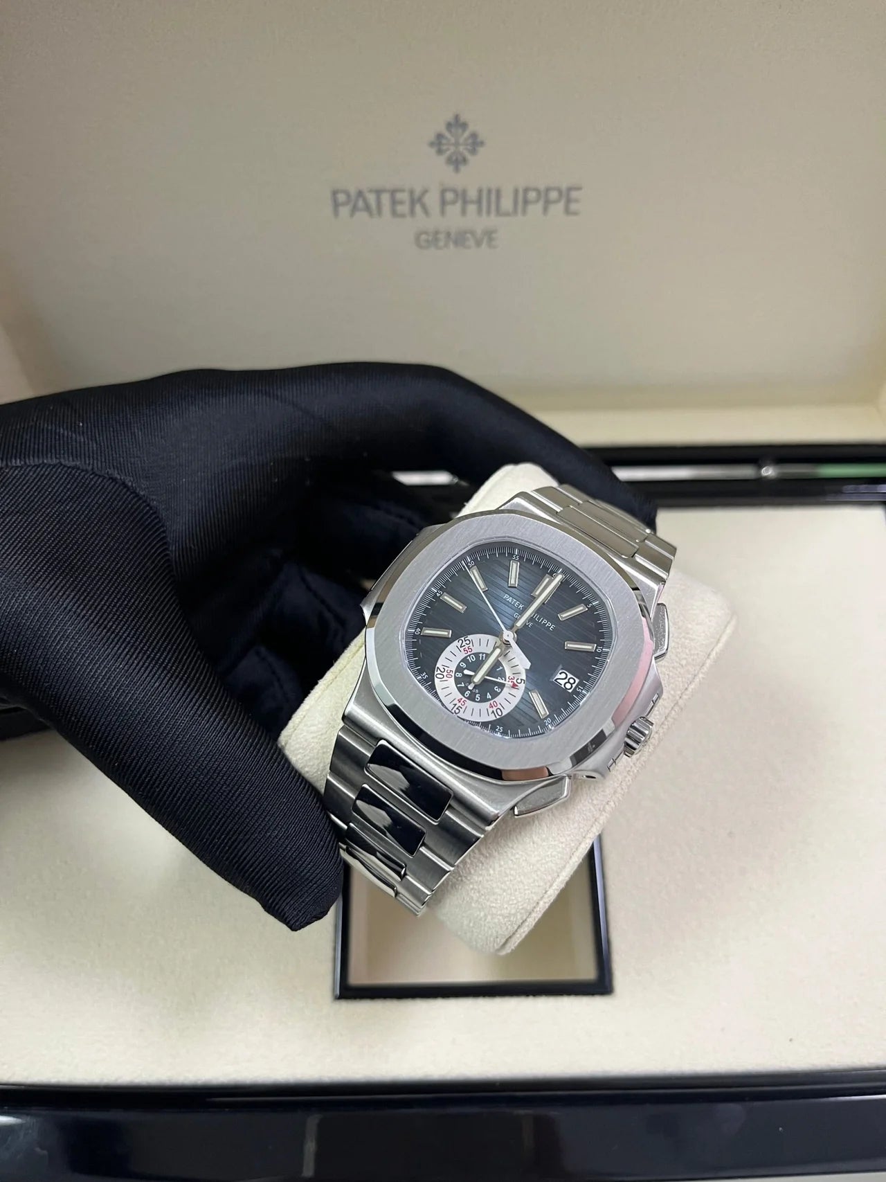 Patek Philippe Nautillus
