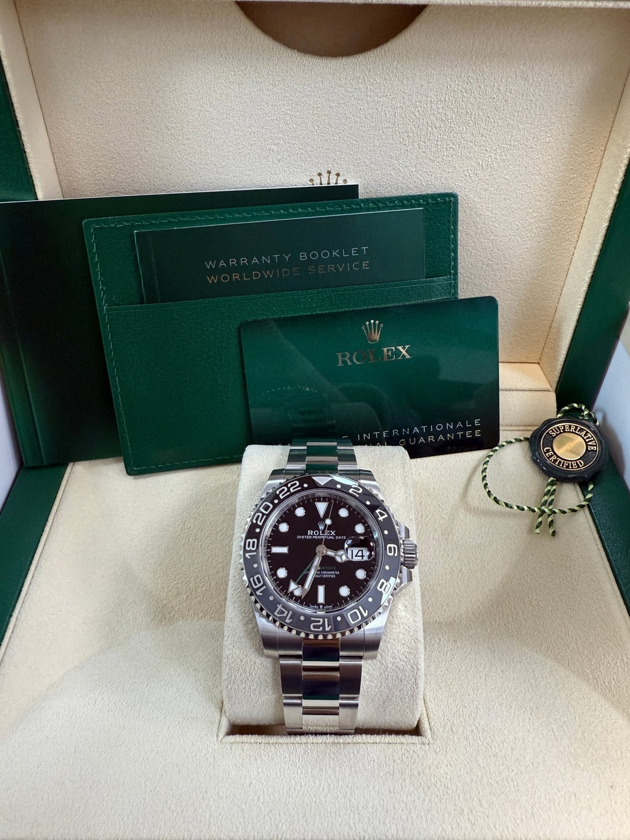GMT-Master II Black Grey Oyster "Bruce Wayne"