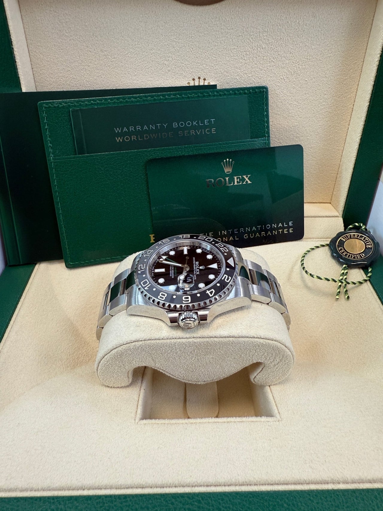 GMT-Master II Black Grey Oyster "Bruce Wayne"