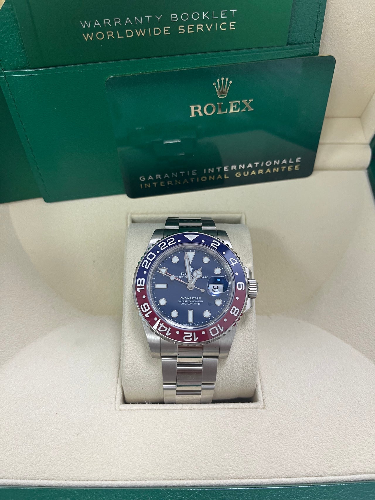 GMT-Master II - 40mm "Pepsi" - Blue Dial - Oyster