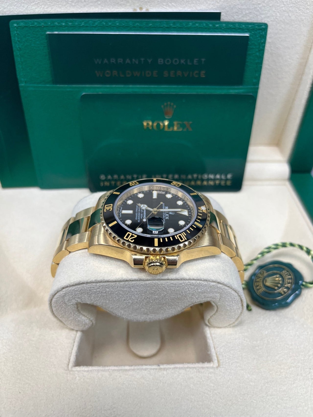 Submariner Date Gold