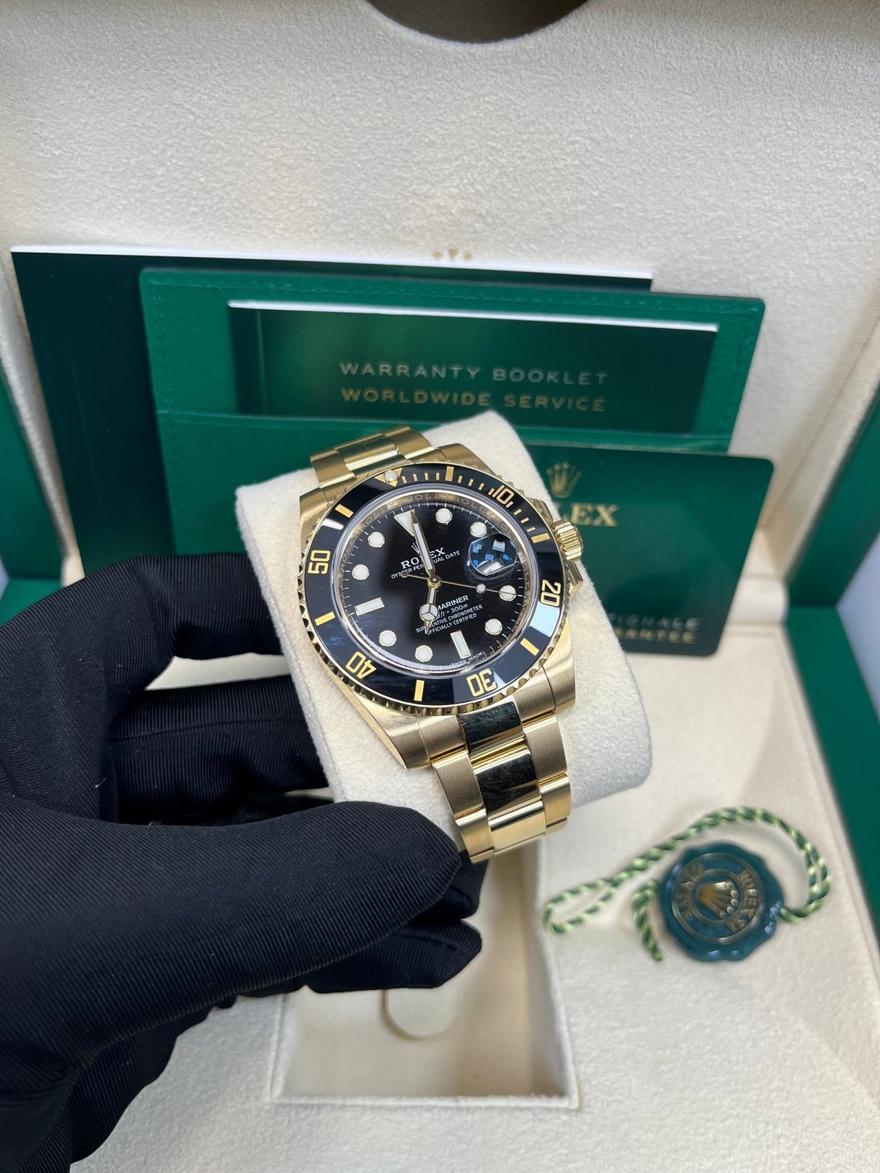Submariner Date Gold