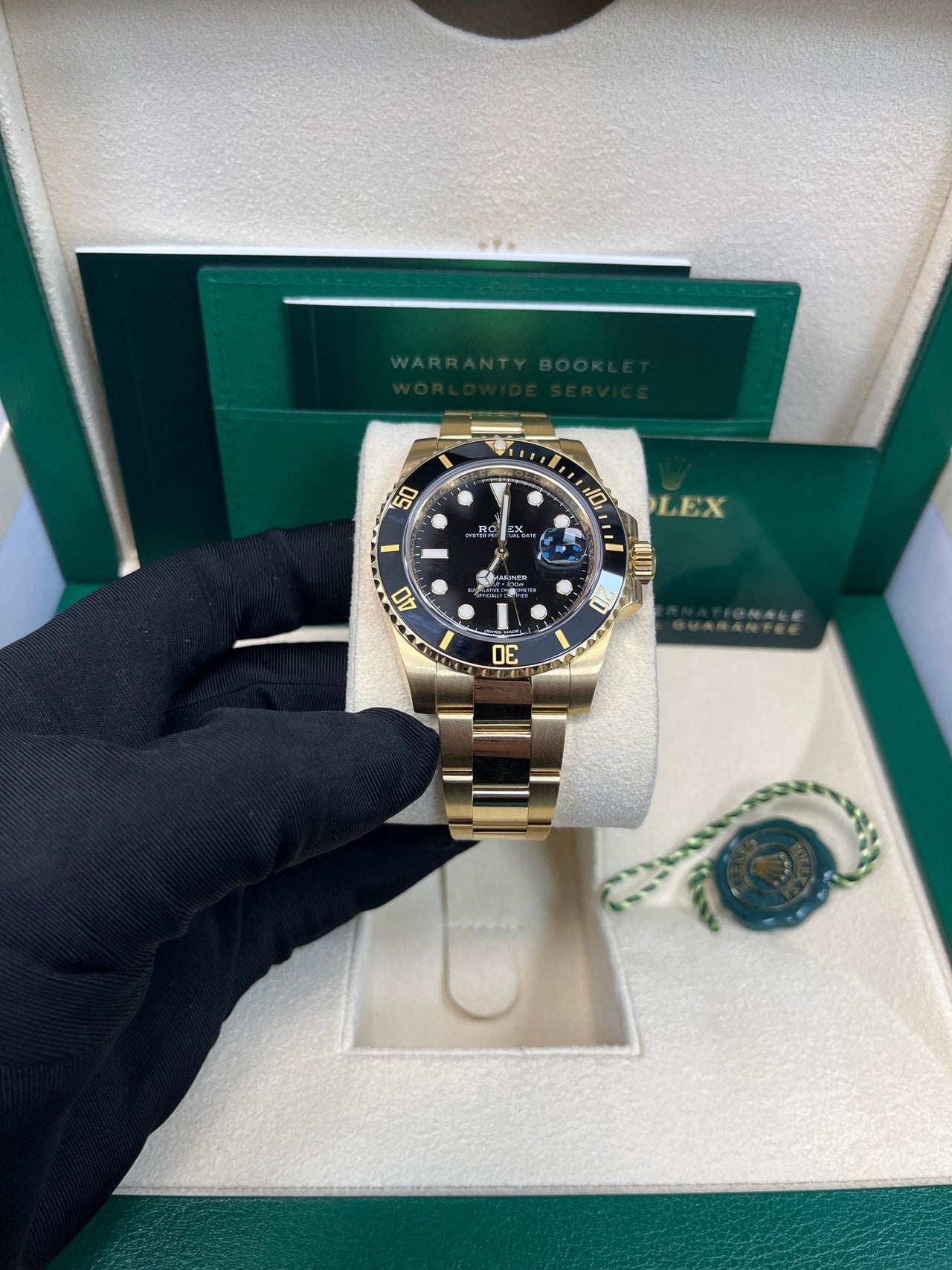 Submariner Date Gold
