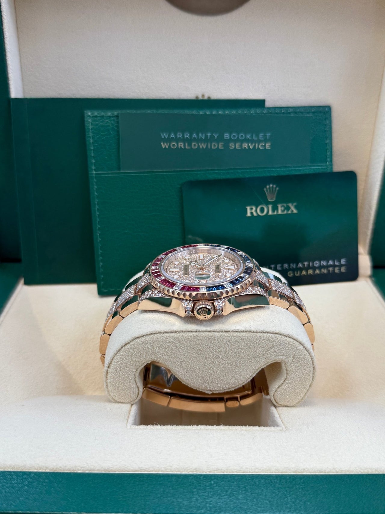 GMT-Master II Everose Gold/ Full Diamond