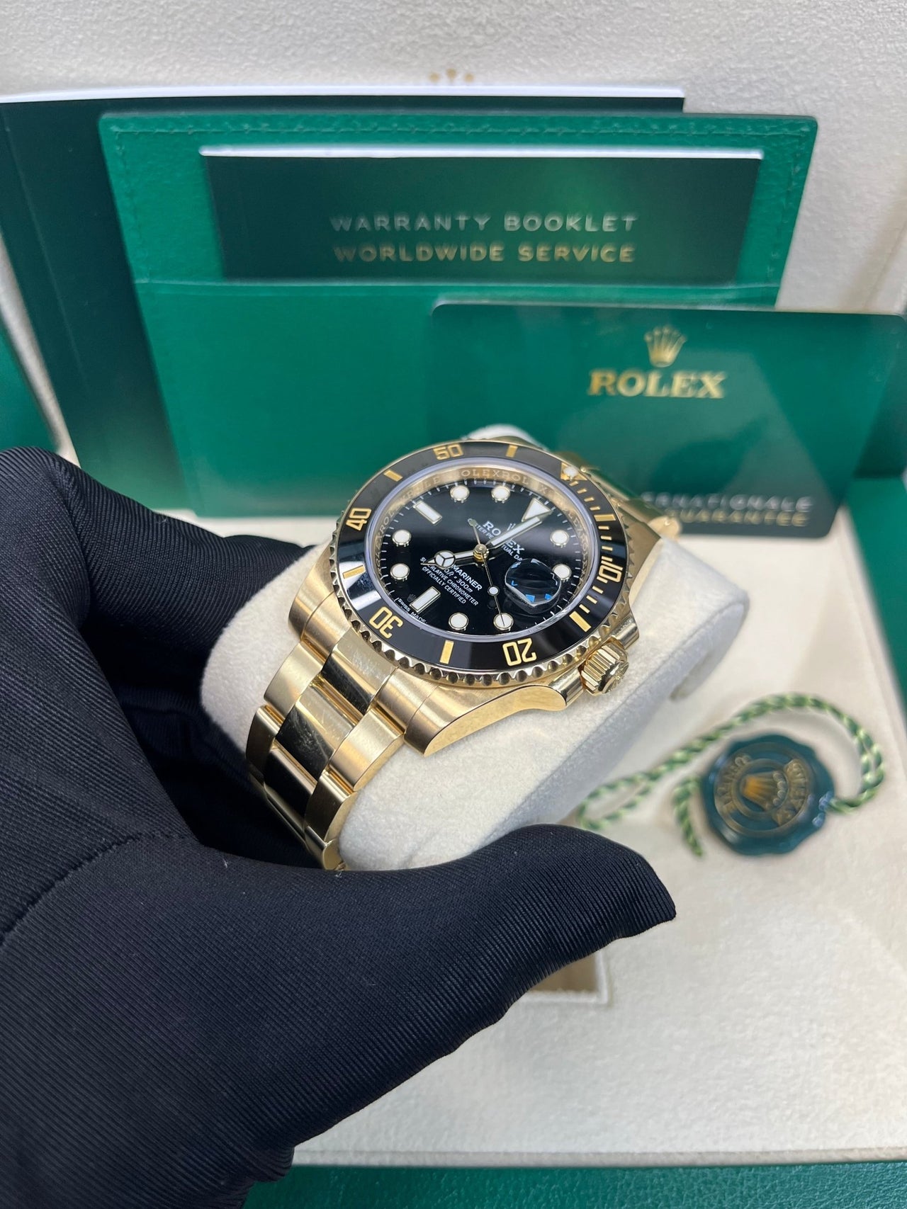 Submariner Date Gold