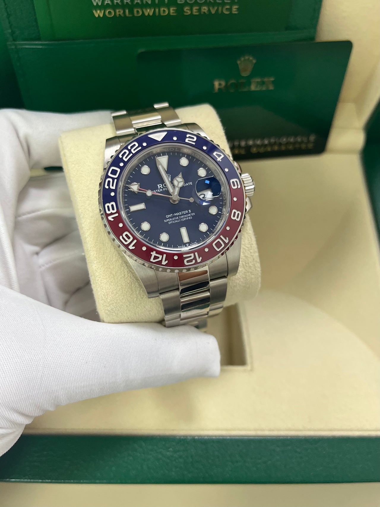 GMT-Master II - 40mm "Pepsi" - Blue Dial - Oyster