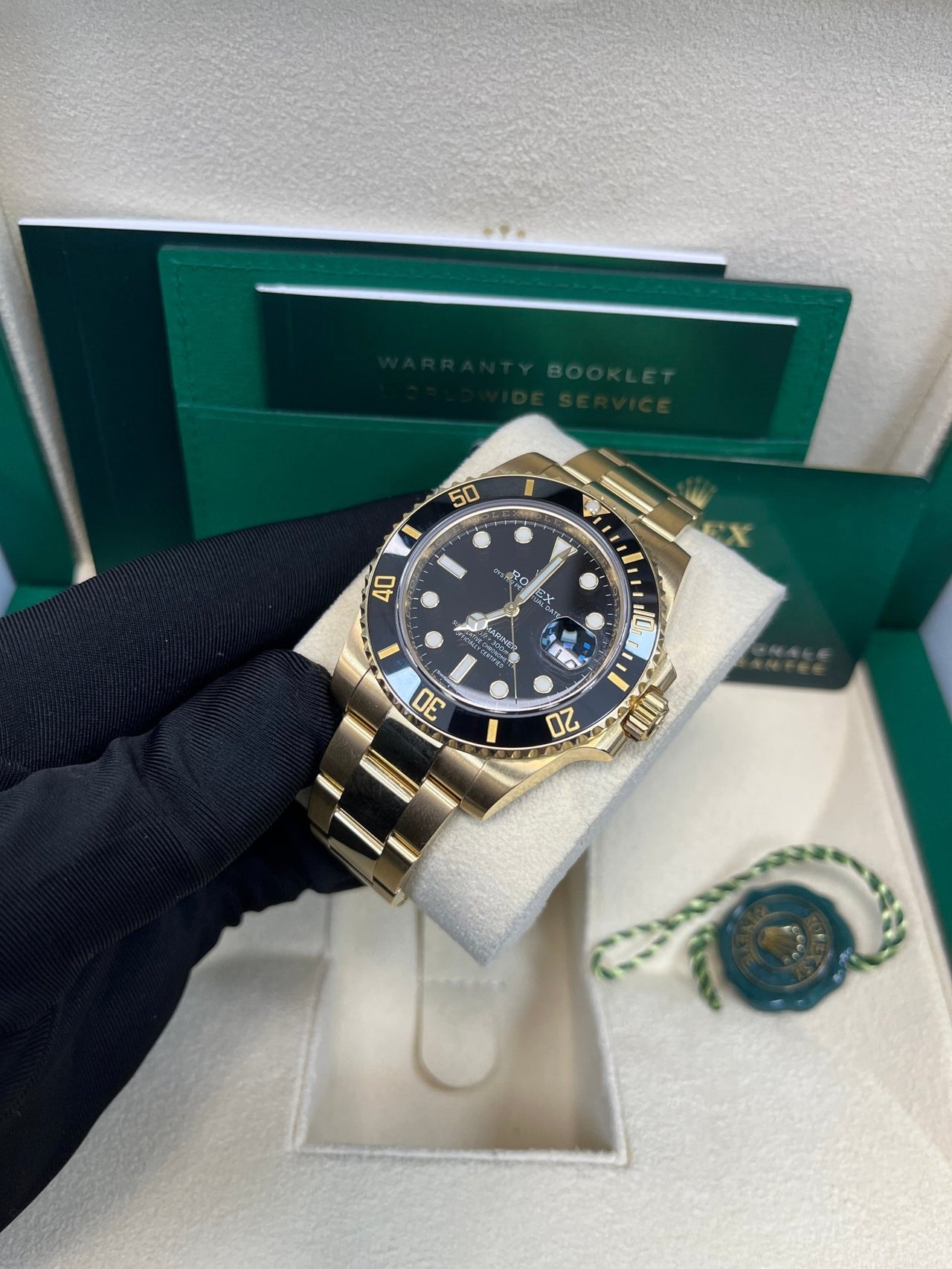 Submariner Date Gold