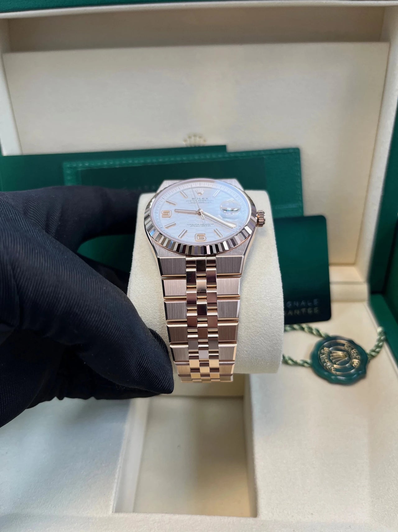 Land Dweller 40mm Rose Gold White Dial