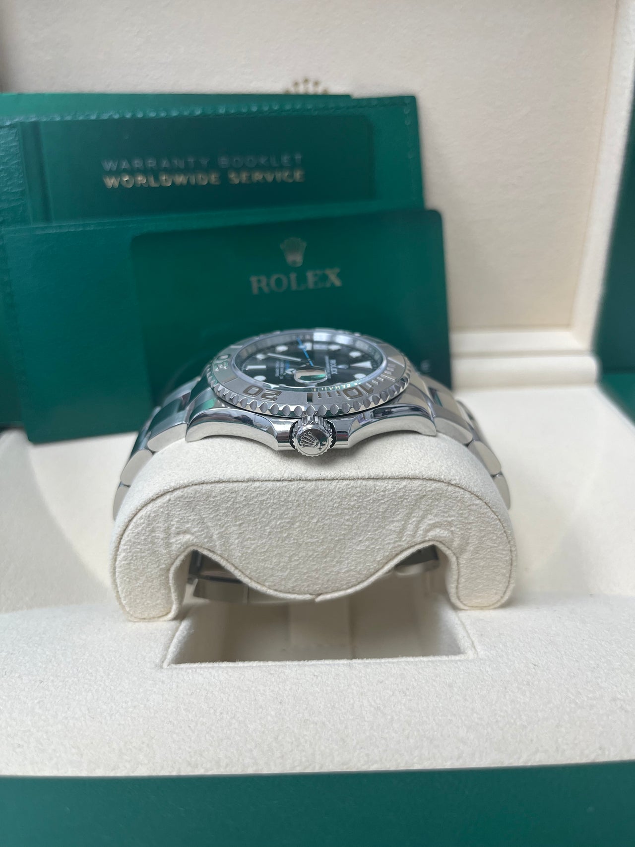 Yacht-Master 40mm Platinum & Stainless Steel - Dark Rhodium Dial