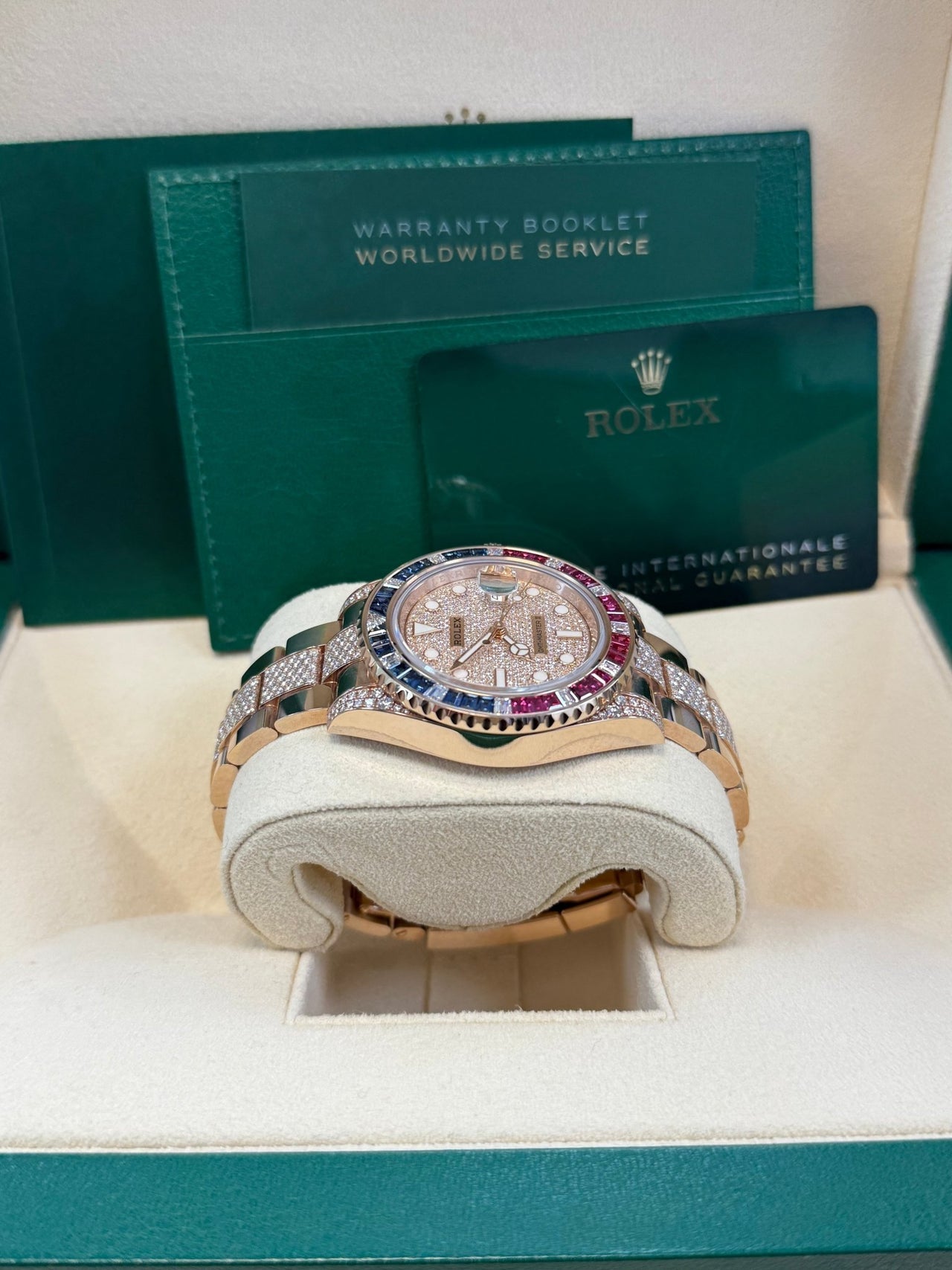 GMT-Master II Everose Gold/ Full Diamond