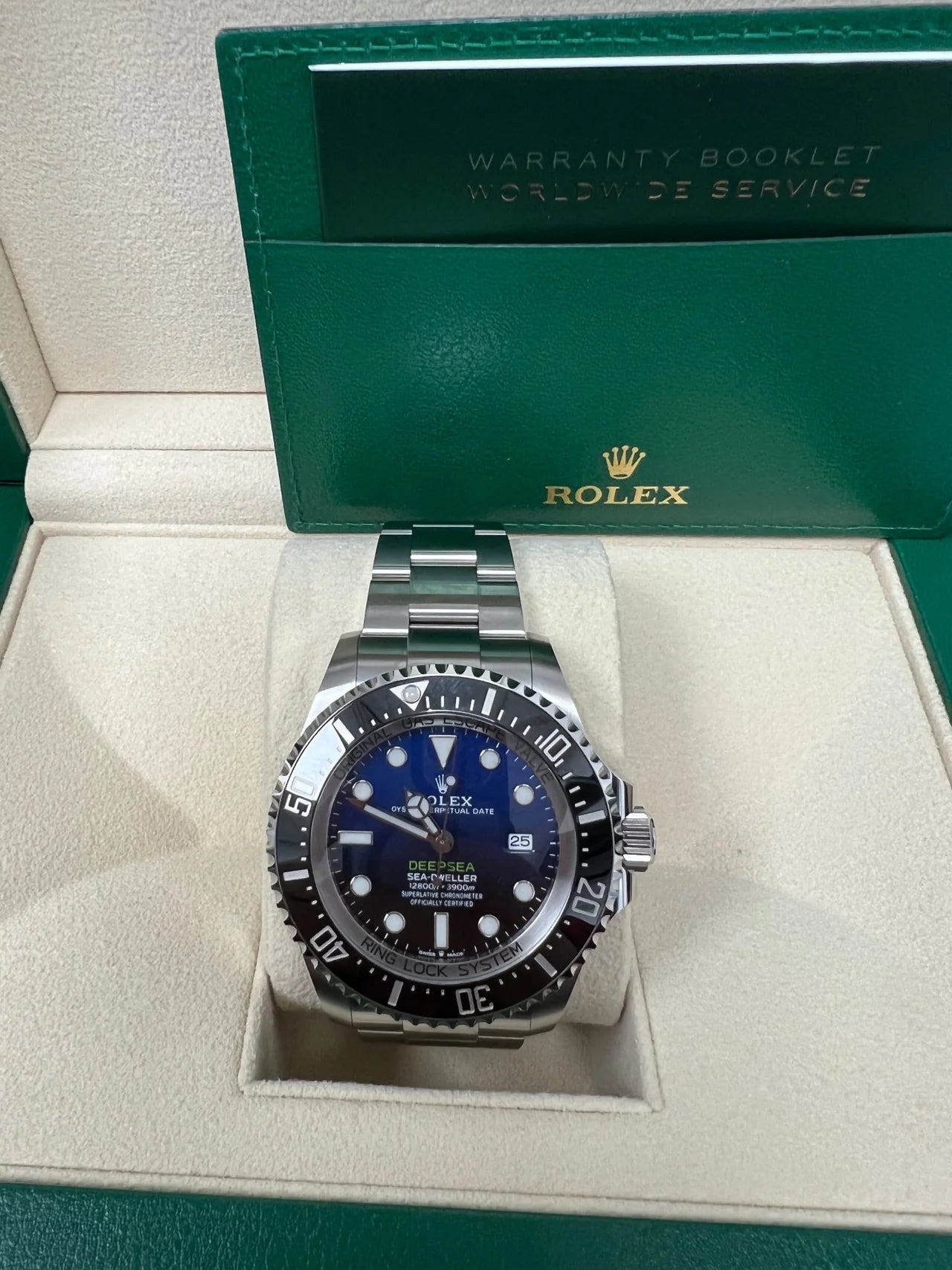 Sea Dweller Deepsea 44mm
